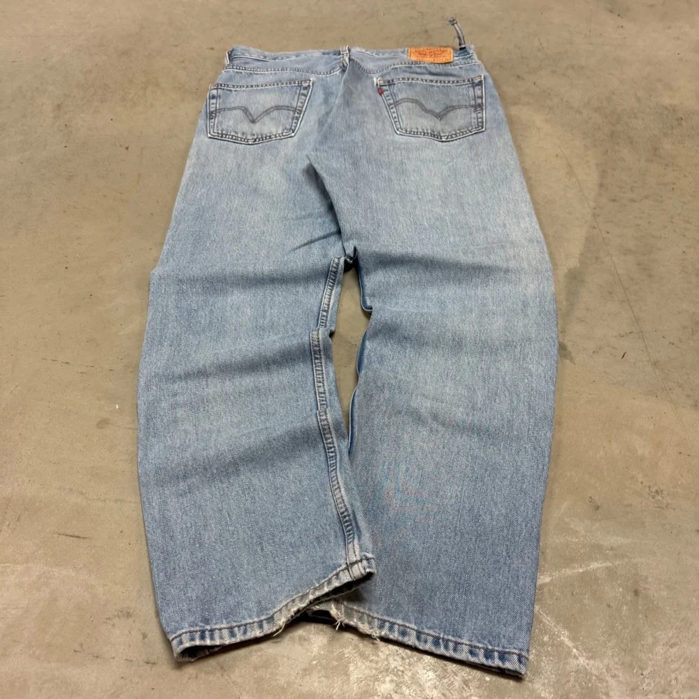 Vintage y2k Baggy Levi's 505‎ Jeans